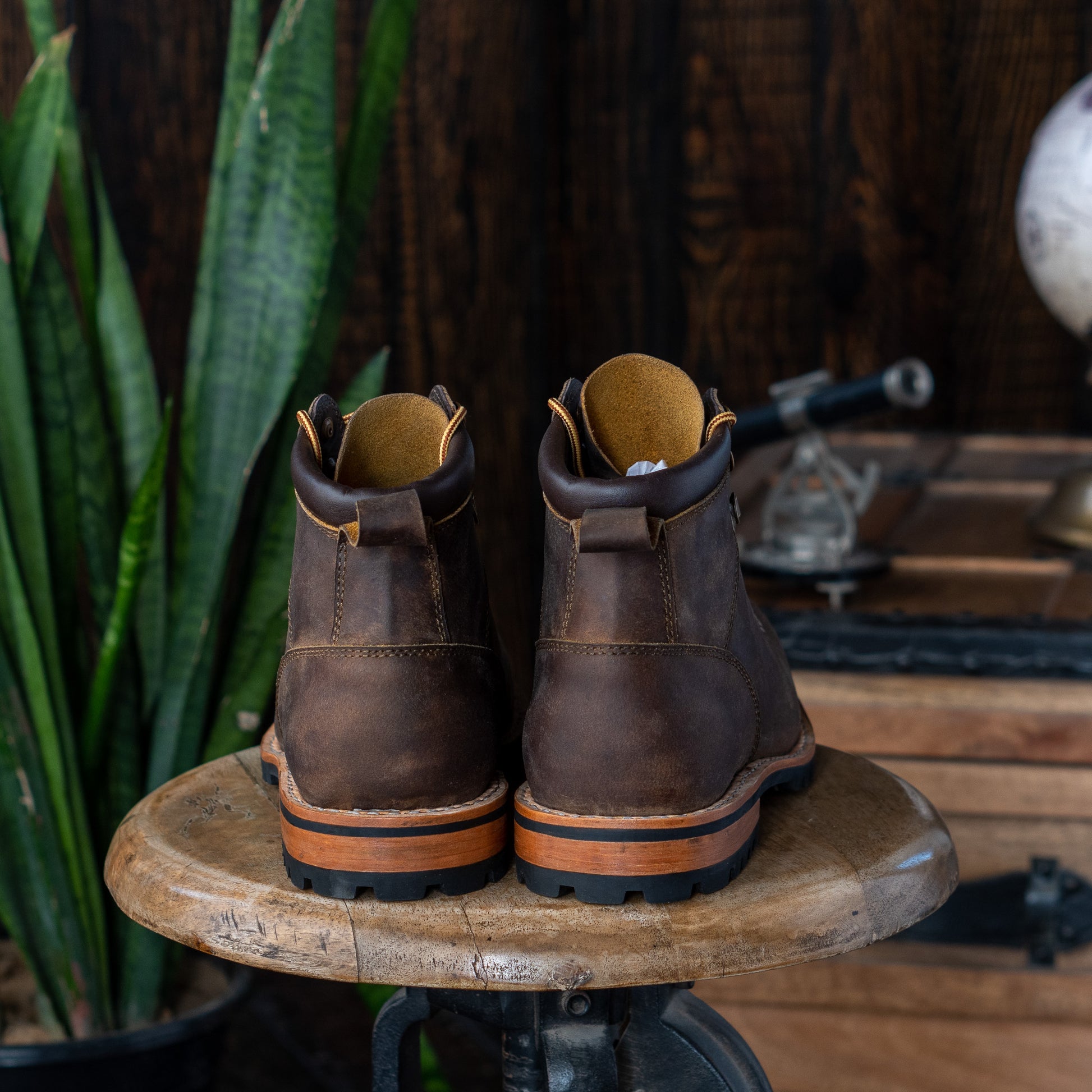 Handmade Portuguese Vintage Hiking Leather Boots Goodyear -  Hong Kong
