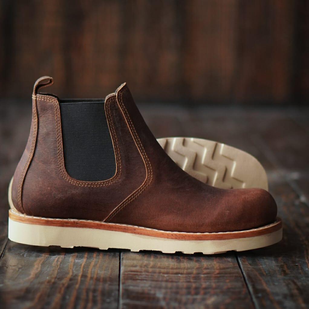 Moc toe cheap chelsea boots